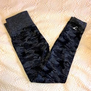 Black camo gymshark leggings
